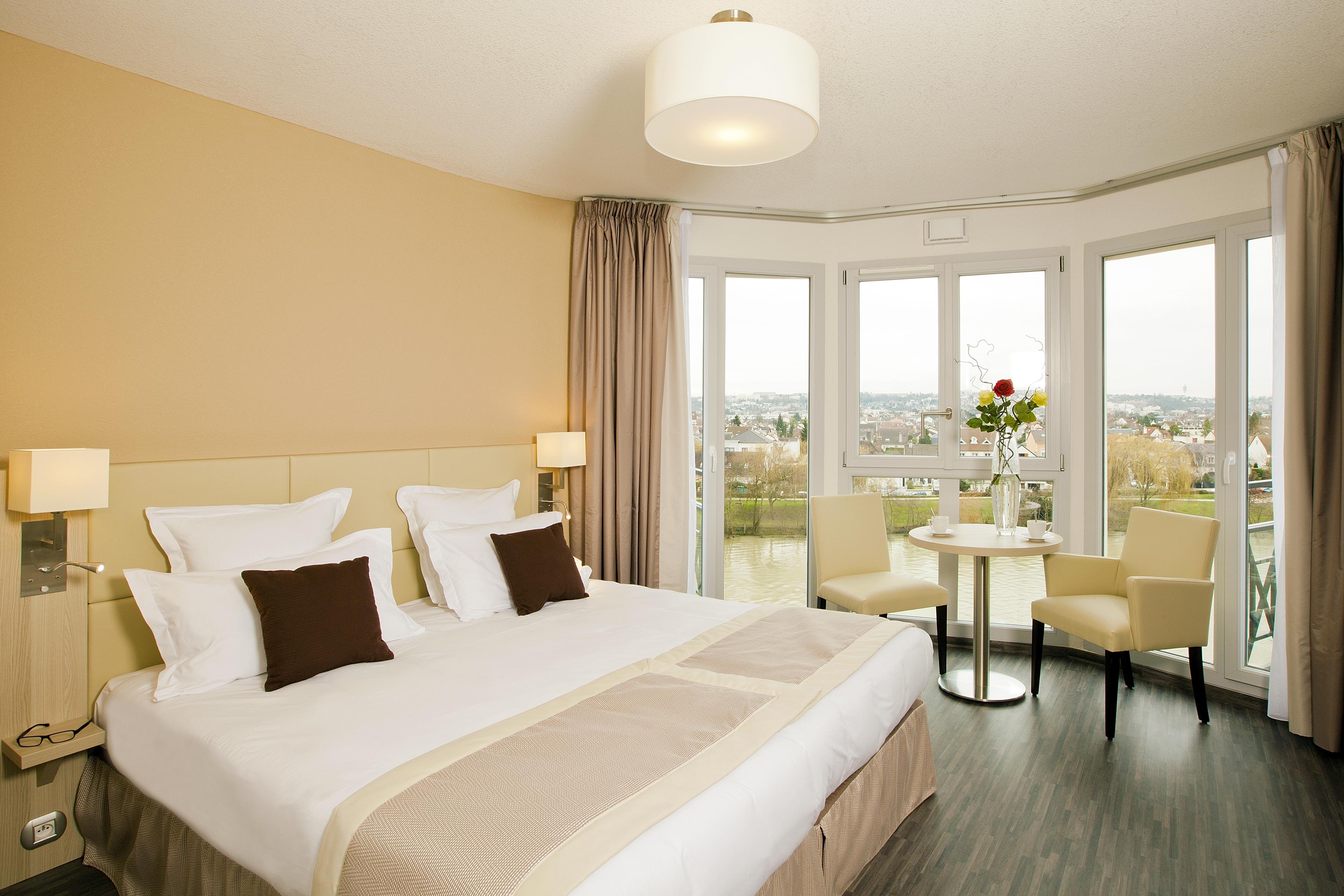 Residhome Neuilly Bords De Marne Exterior photo