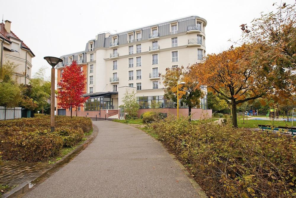 Residhome Neuilly Bords De Marne Exterior photo